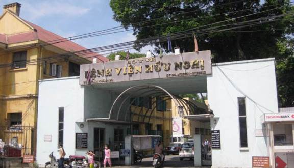 Gan benh vien huu nghi co cua hang nhan sam ha noi uy tin